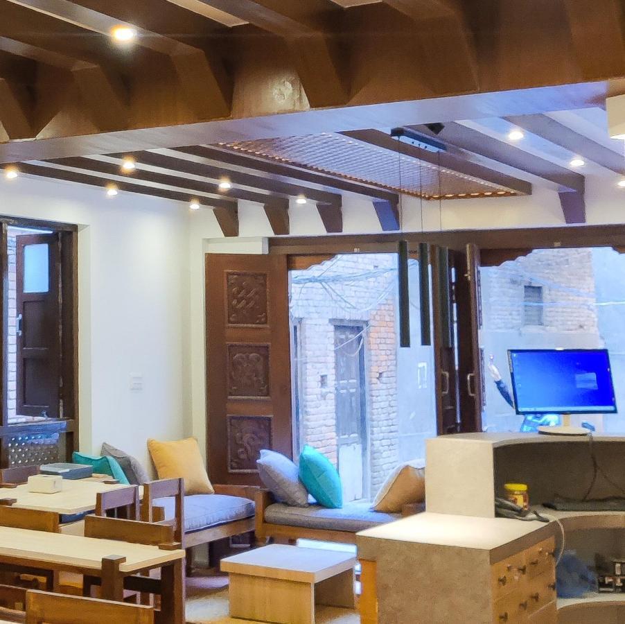 Karuna Hotel Patan Kathmandu Ngoại thất bức ảnh