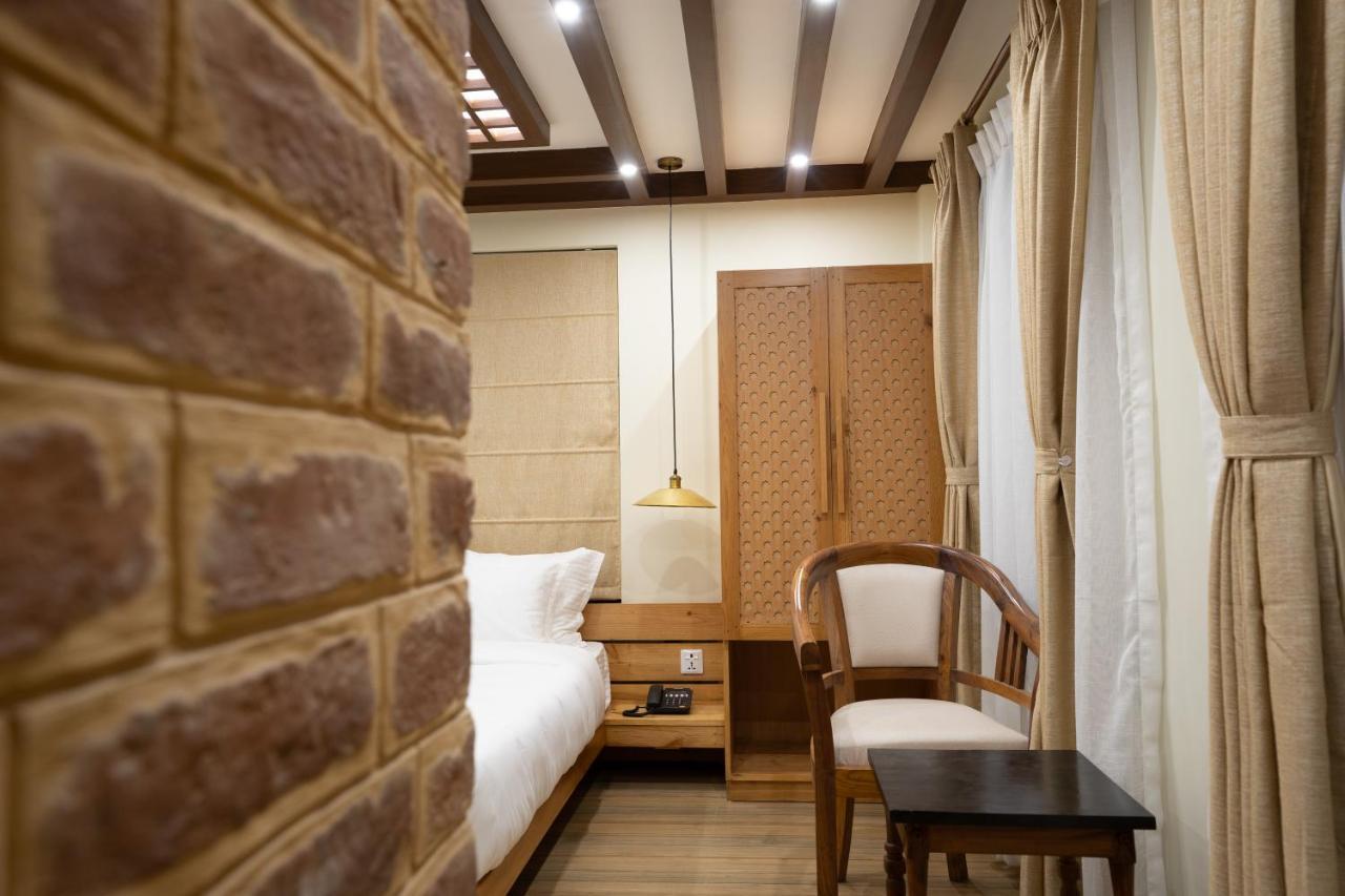 Karuna Hotel Patan Kathmandu Ngoại thất bức ảnh