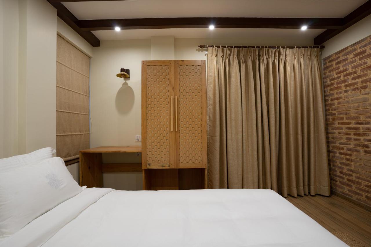 Karuna Hotel Patan Kathmandu Ngoại thất bức ảnh