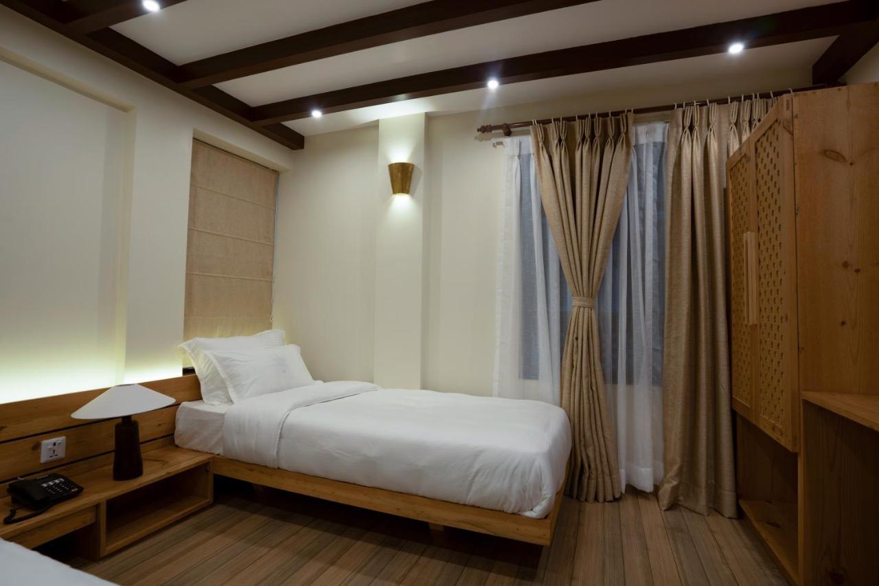 Karuna Hotel Patan Kathmandu Ngoại thất bức ảnh