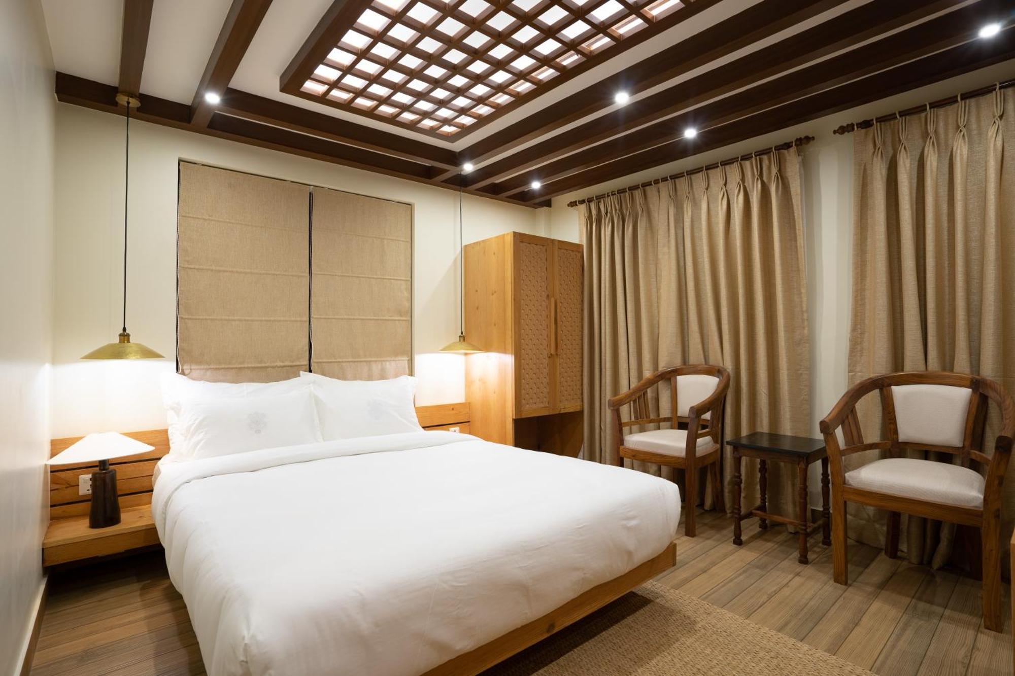 Karuna Hotel Patan Kathmandu Phòng bức ảnh
