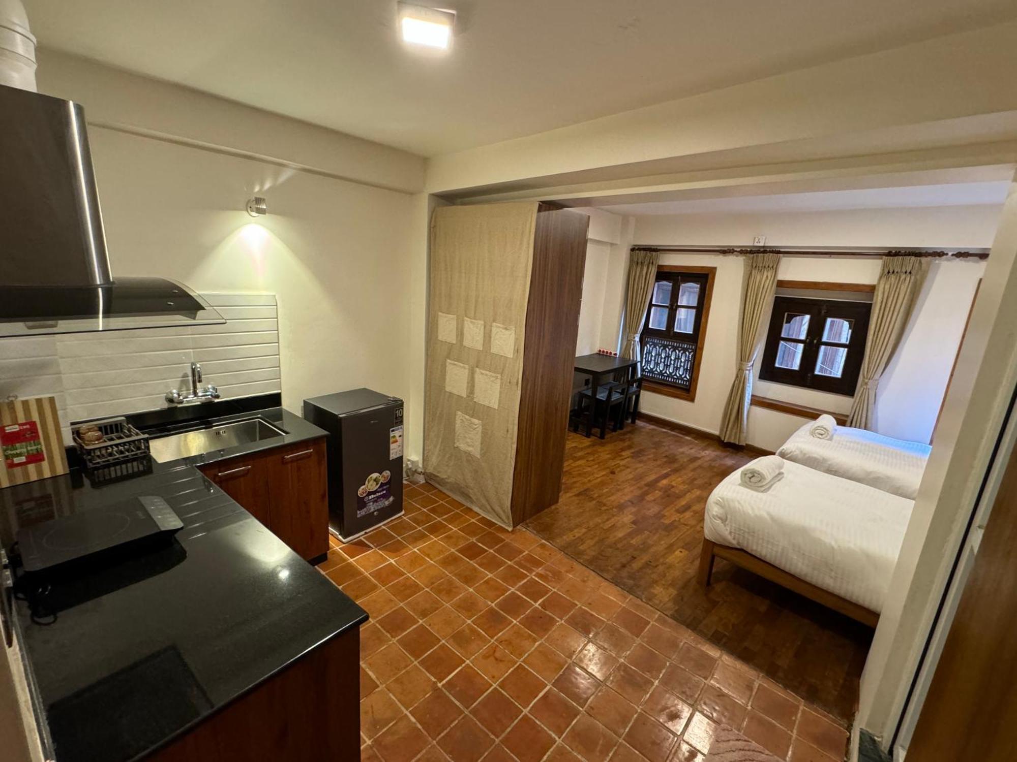 Karuna Hotel Patan Kathmandu Ngoại thất bức ảnh