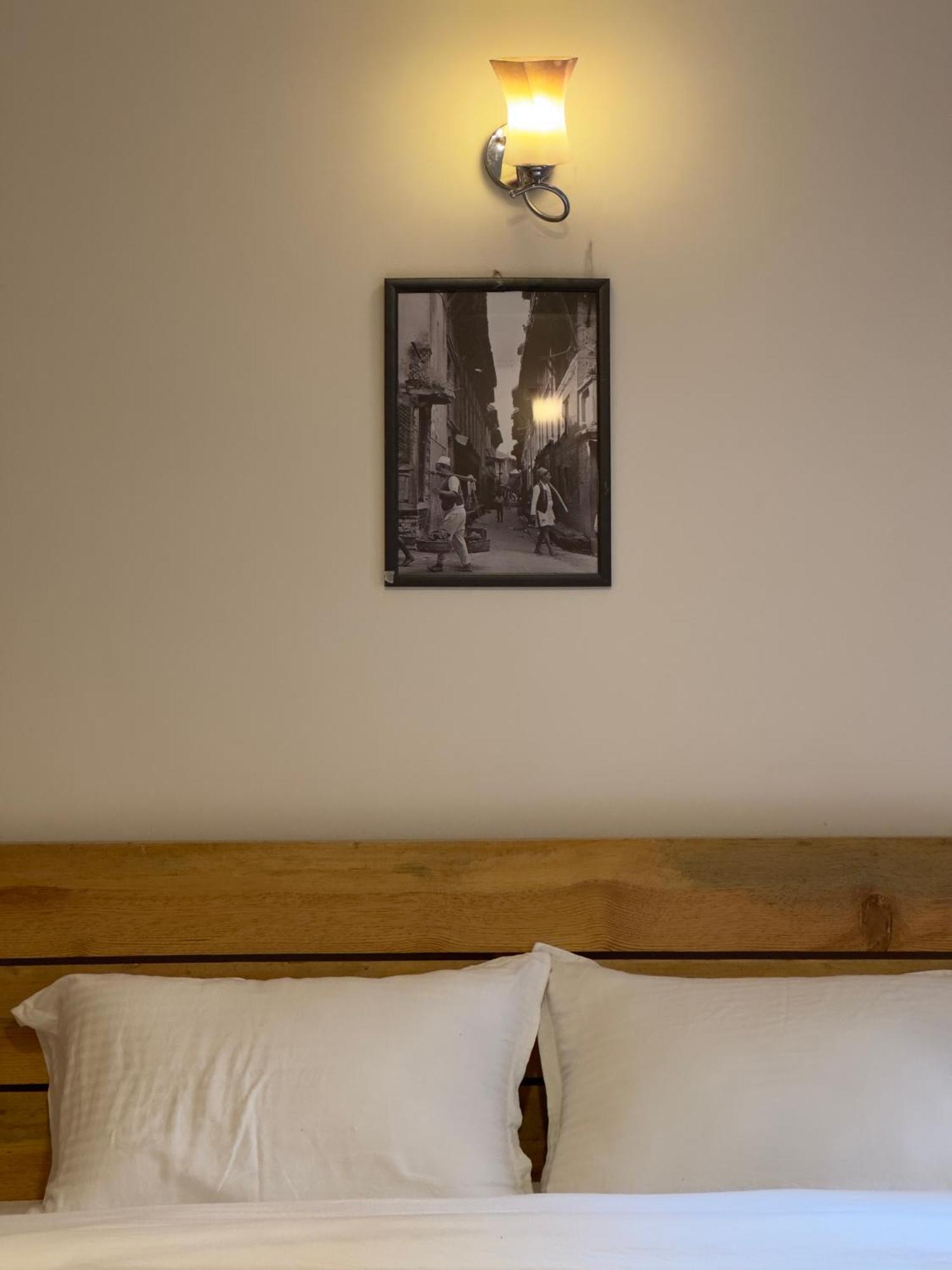 Karuna Hotel Patan Kathmandu Ngoại thất bức ảnh