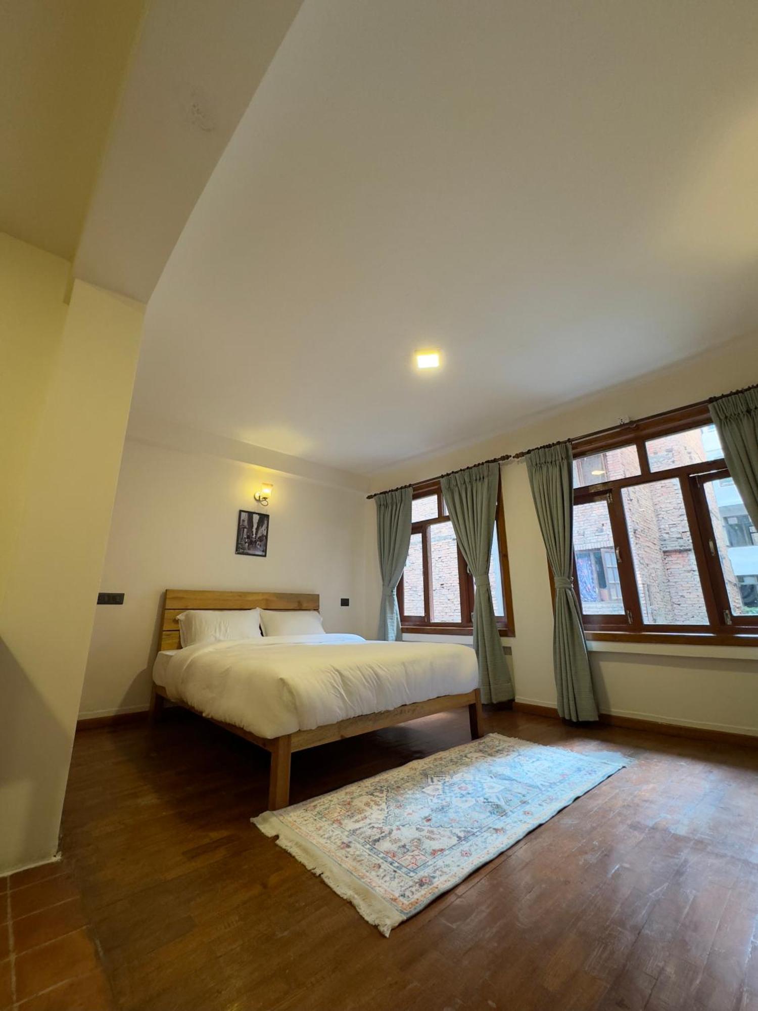 Karuna Hotel Patan Kathmandu Ngoại thất bức ảnh