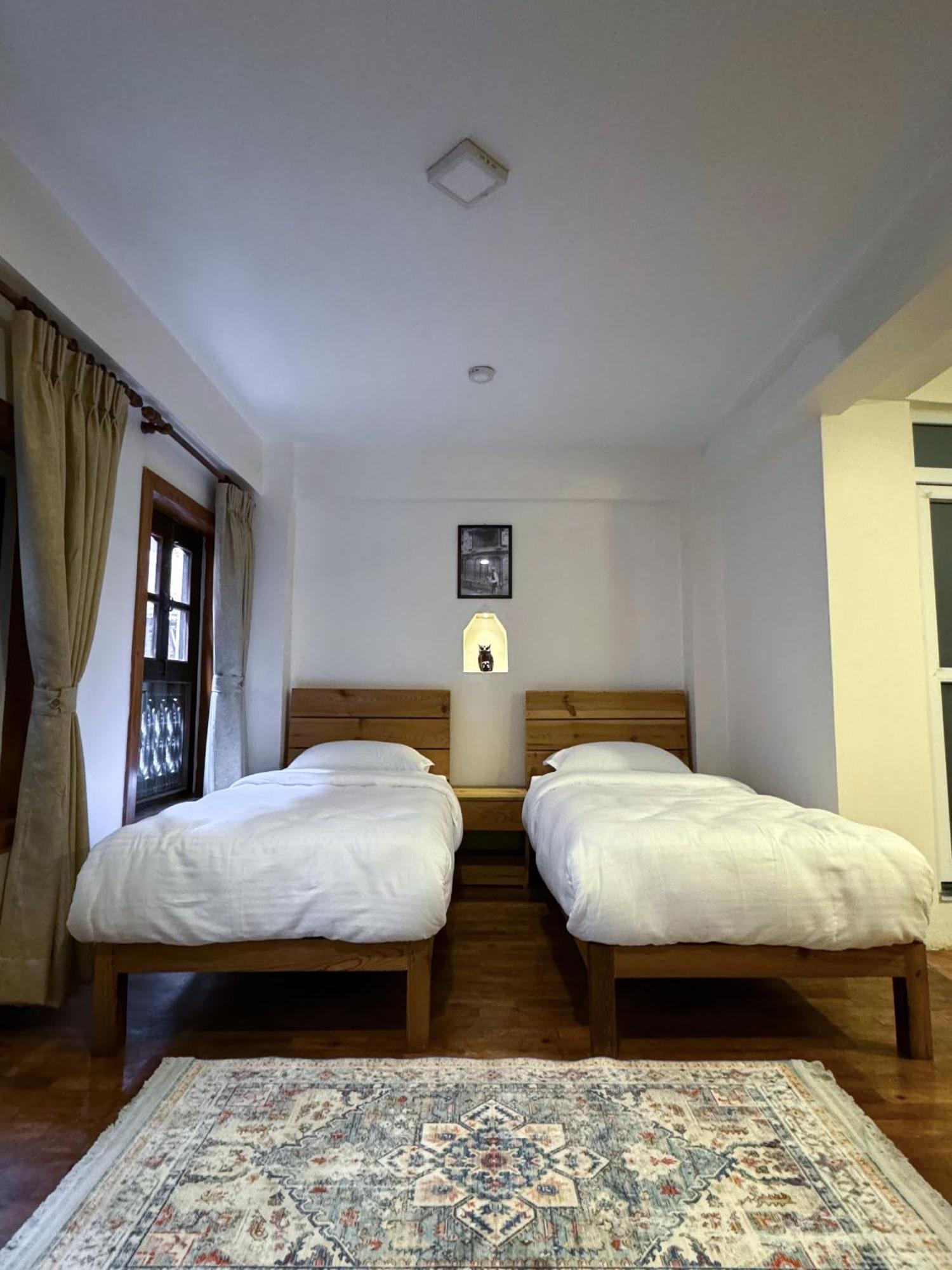 Karuna Hotel Patan Kathmandu Ngoại thất bức ảnh
